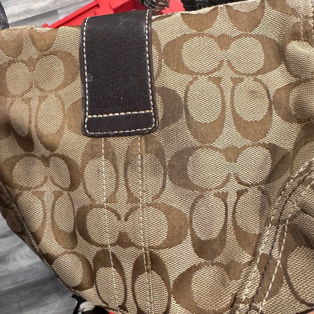 Vintage Y2K Coach Soho Bag Insignia Canvas Light Brown Great Condition - Picture 11 of 11